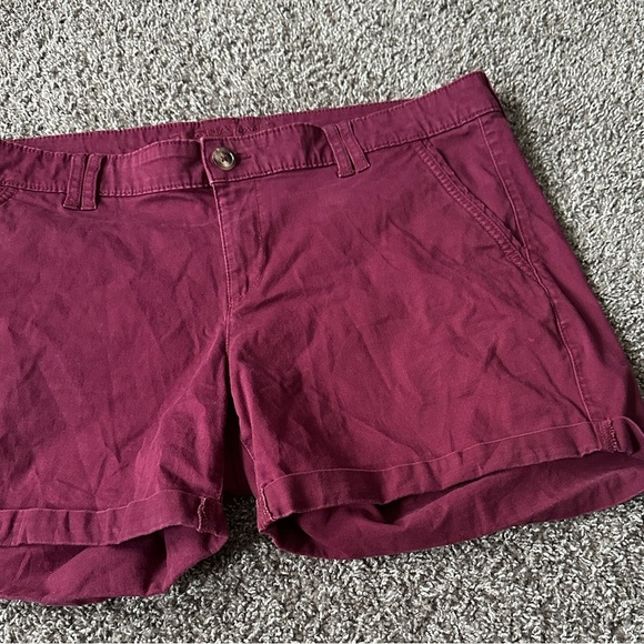 Magenta Cherry Red Khakis size 18 plus juniors - Picture 4 of 7
